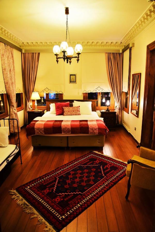 Ottoman Suites By Sera House Istanbul Exterior foto