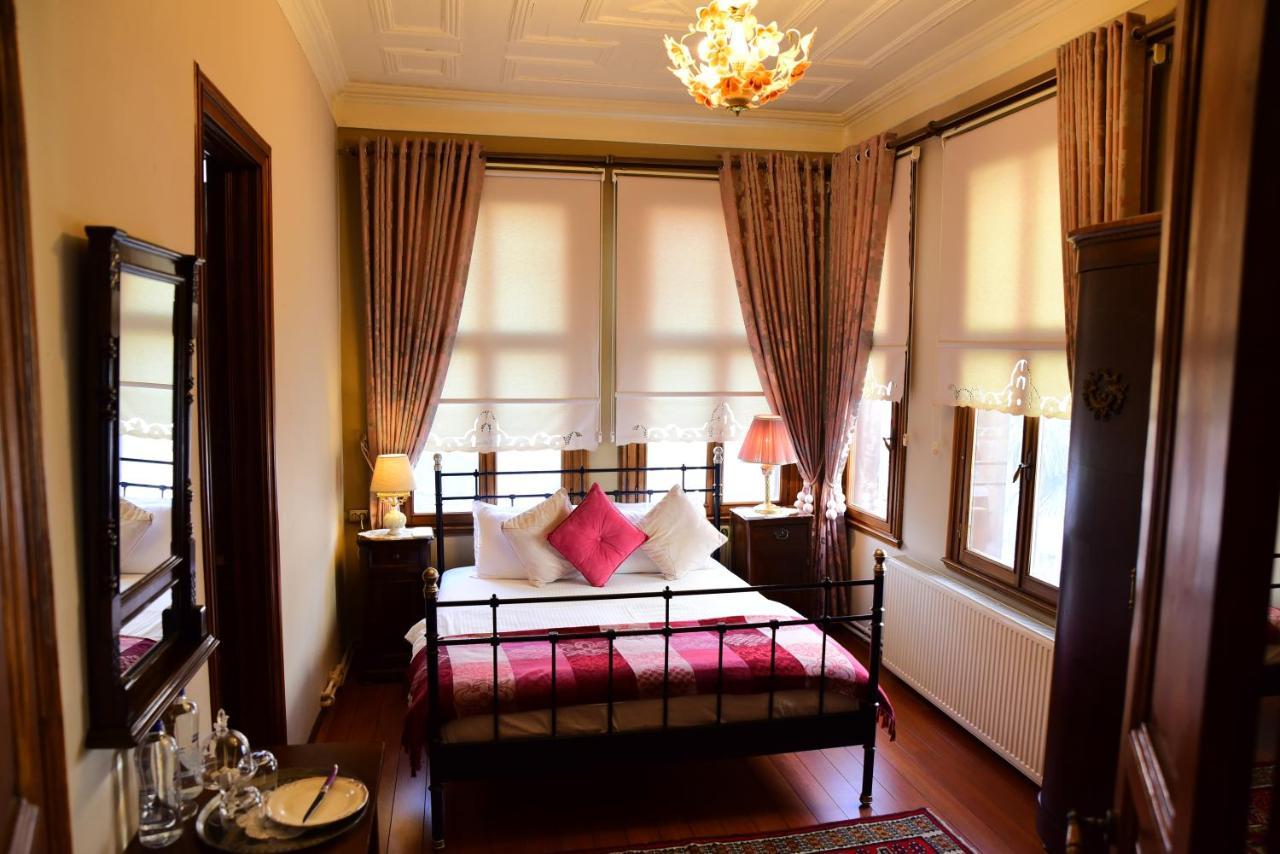 Ottoman Suites By Sera House Istanbul Exterior foto