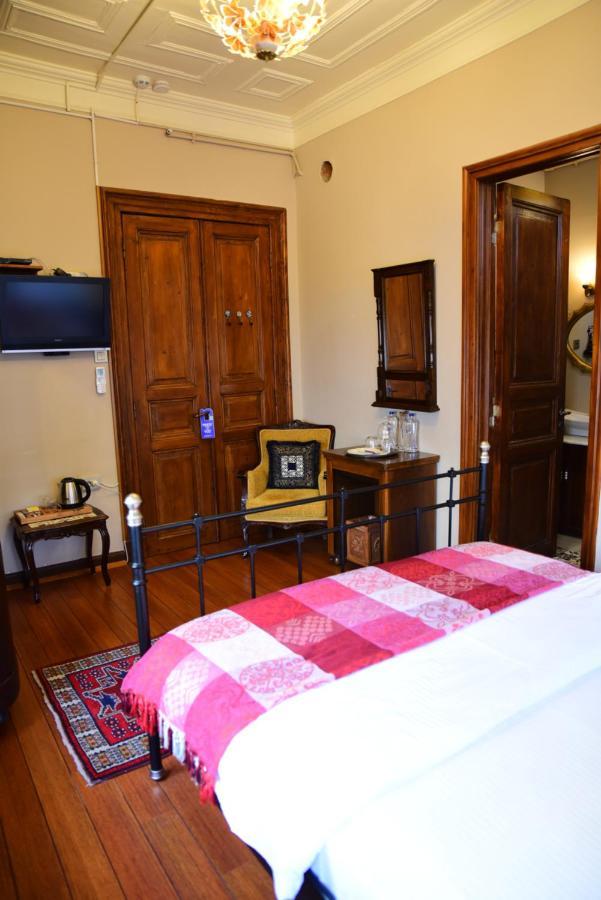Ottoman Suites By Sera House Istanbul Exterior foto