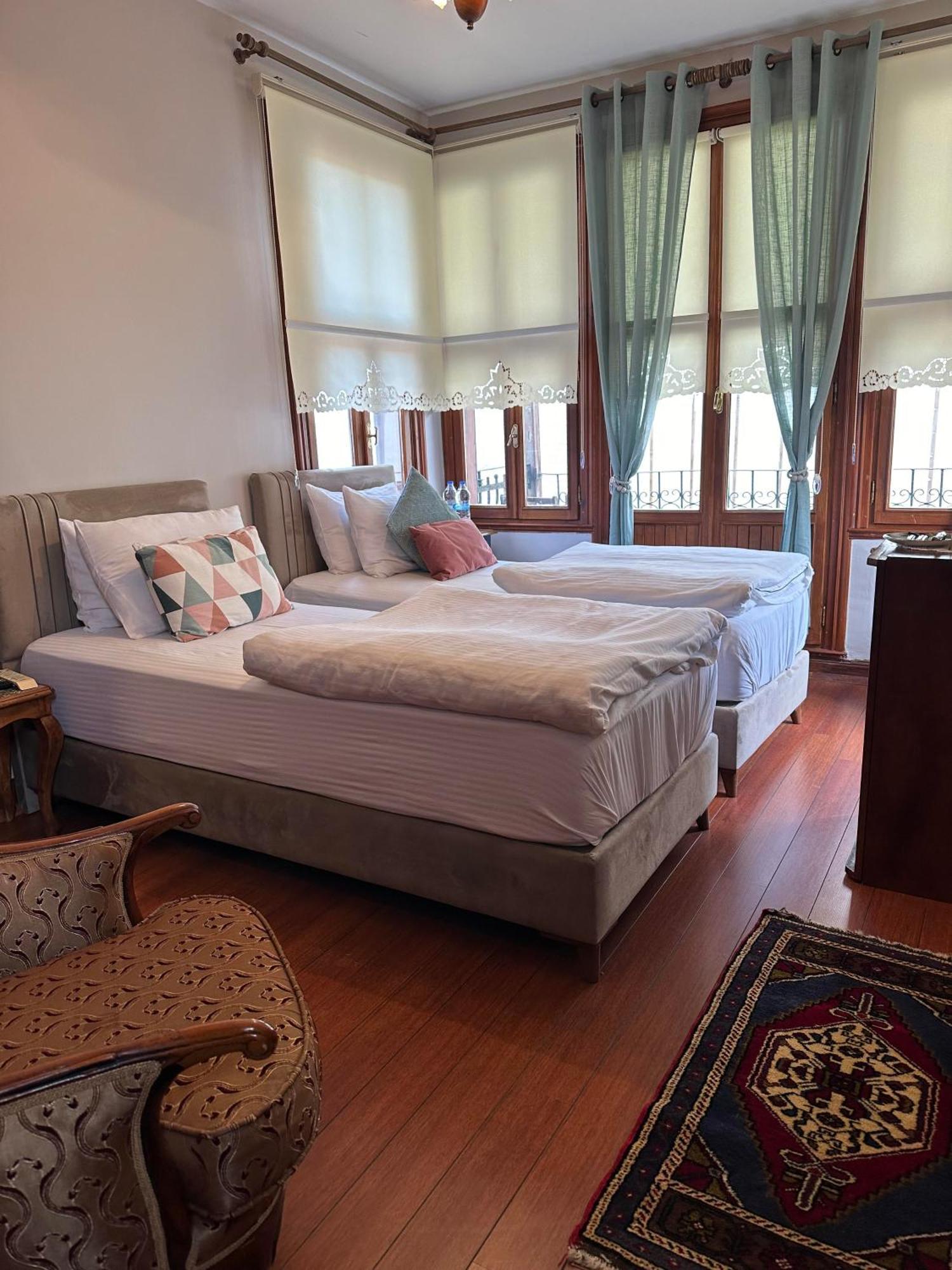 Ottoman Suites By Sera House Istanbul Exterior foto